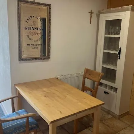 Apartment Noble Ferienwohnung *